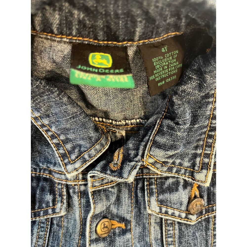John Deere Jean jacket Size 4T boys - Picture 5 of 5